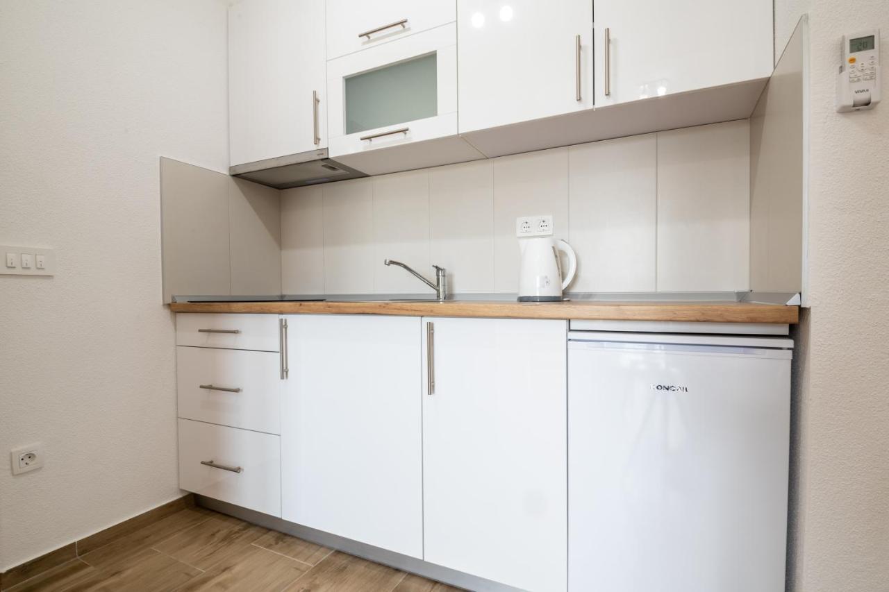 Apartments Glorija เนอุม ภายนอก รูปภาพ