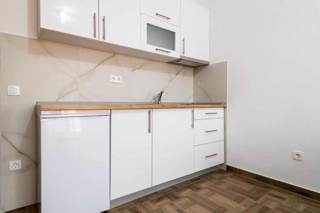 Apartments Glorija เนอุม ภายนอก รูปภาพ